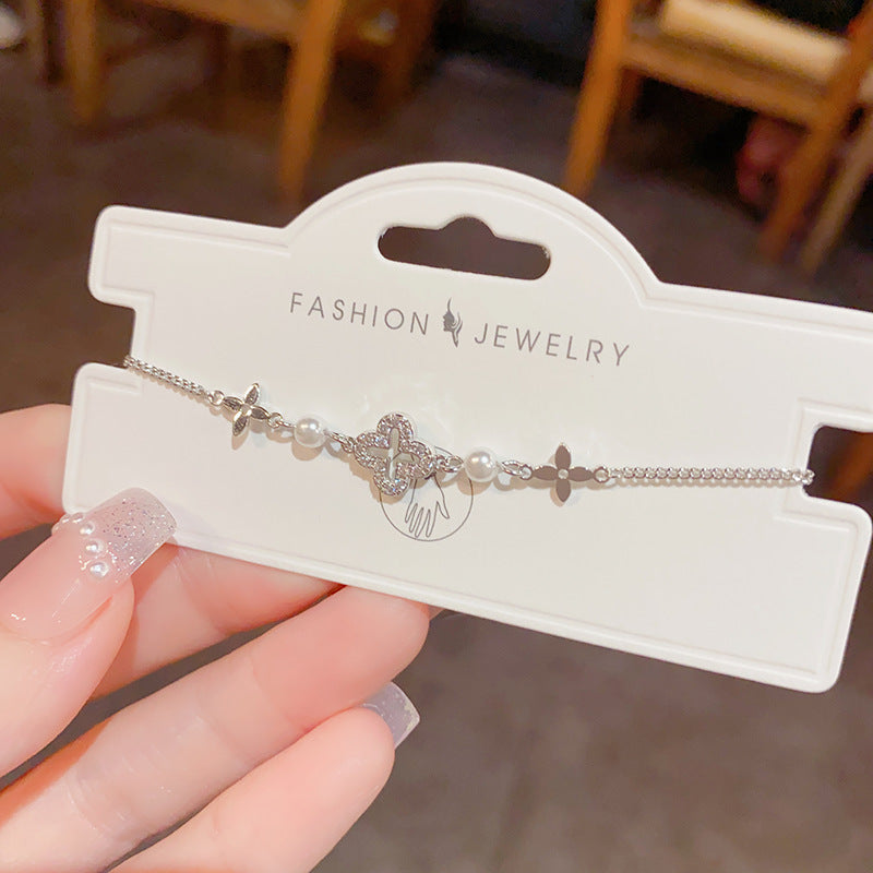 Hollow flower bracelet