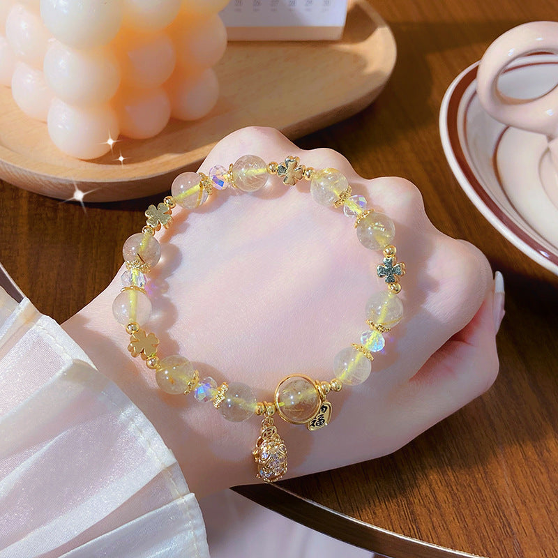 A new style of yellow crystal PI Xiu bracelet that brings wealth and good fortune