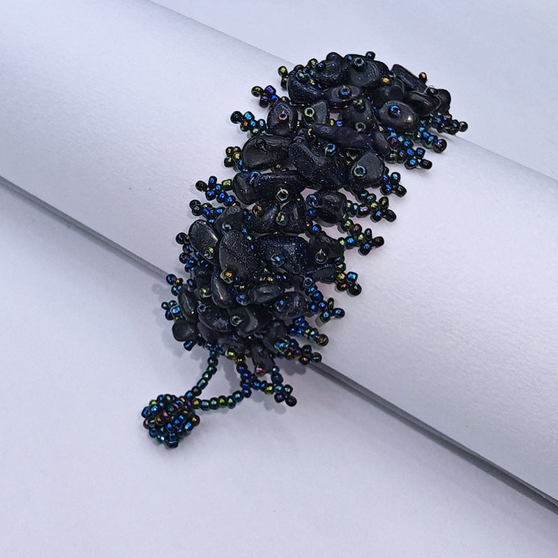 Handmade crushed stone beaded Bohemian hollowed-out rice bead crushed stone bracelet