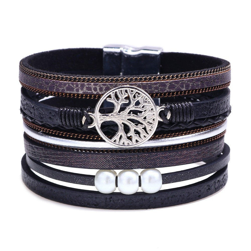 Cross bracelet with slightly set diamond magnetic clasp