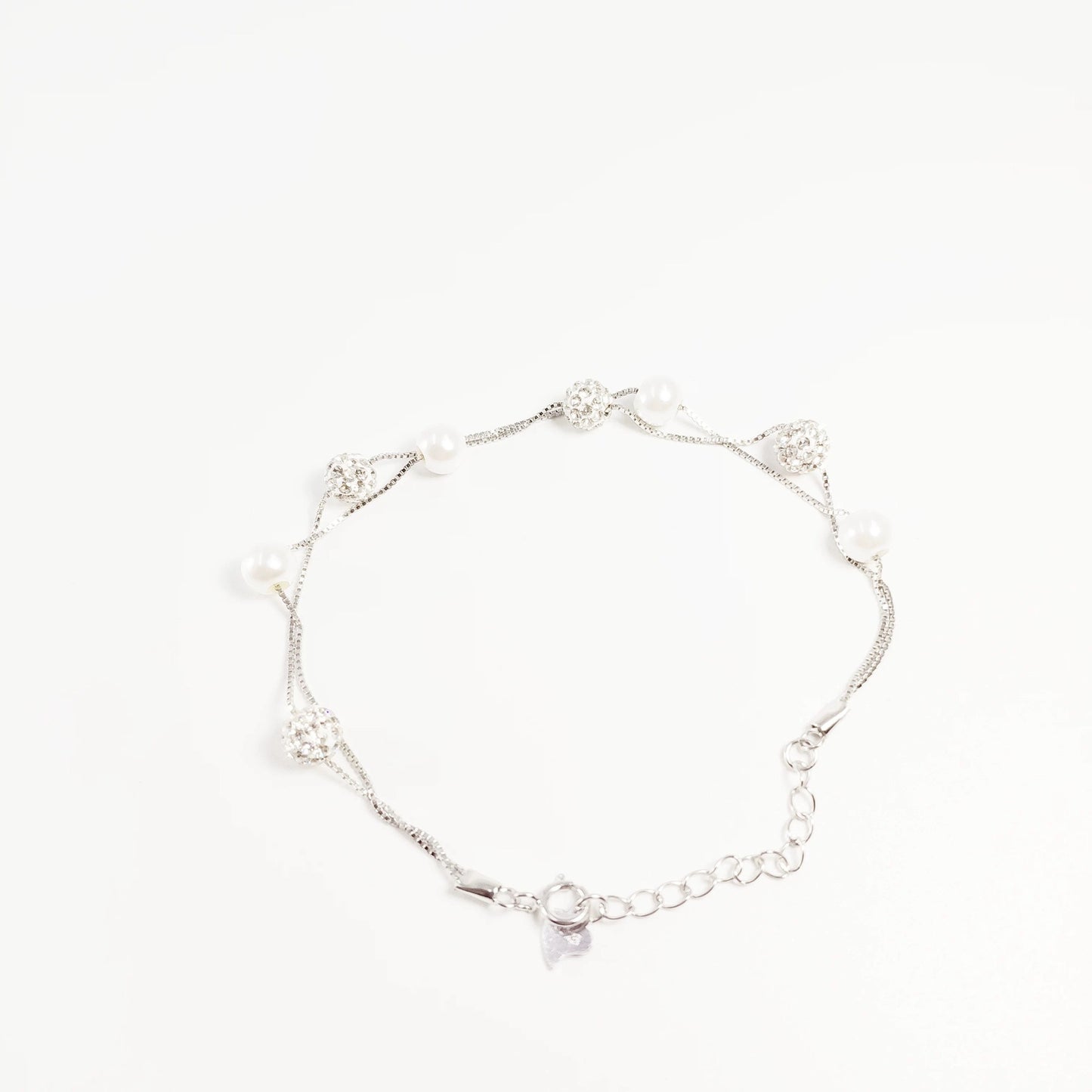 "Starry Sky Double-layered pearl bracelet.