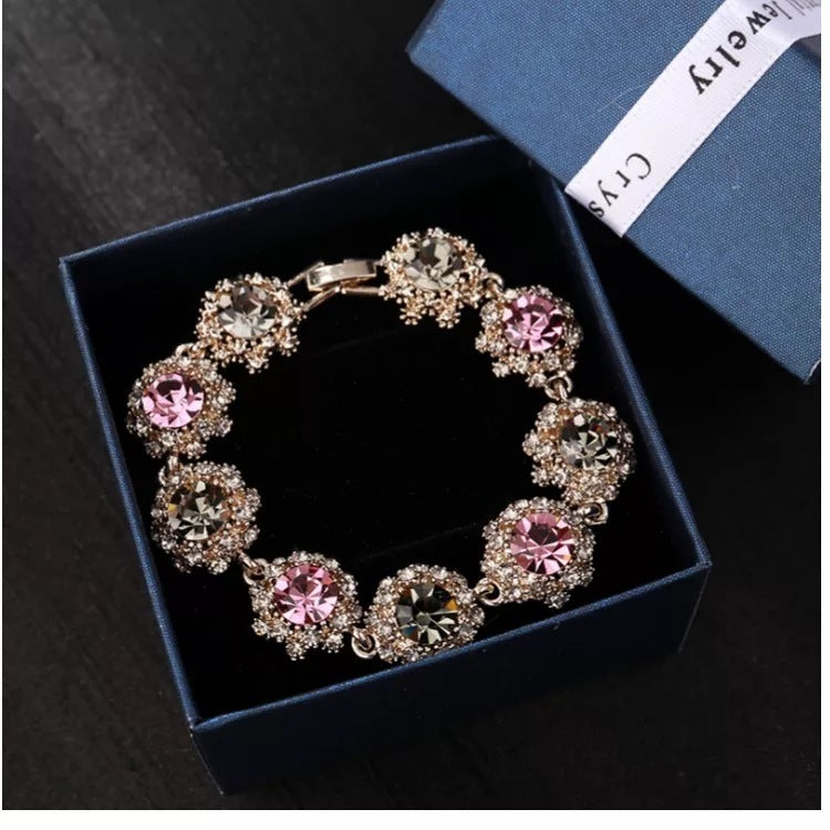 Super sparkling water diamond retro bracelet