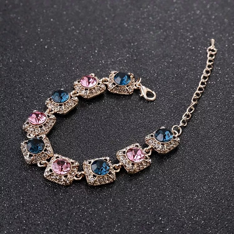 Super sparkling water diamond retro bracelet