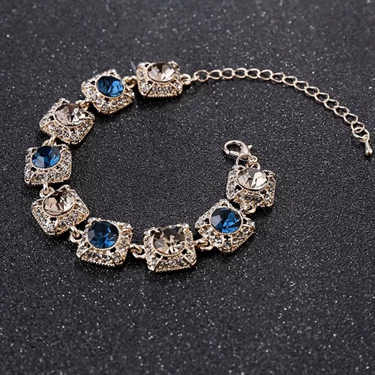 Super sparkling water diamond retro bracelet