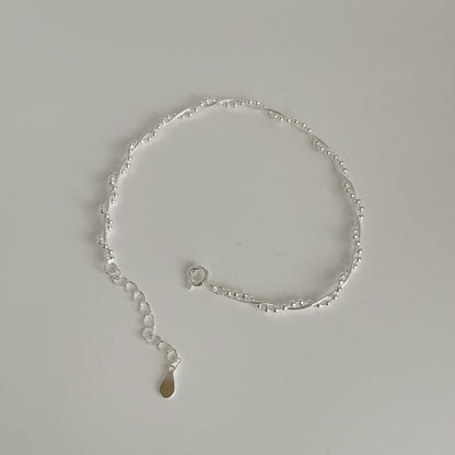 The S925 silver woven double-layer wound bracelet glitters with round beads