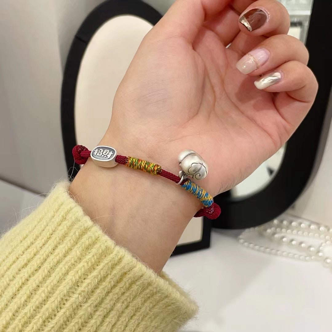 Good persimmons come true, everything goes well. 999 pure silver bracelet, red string for good luck, peace and prosperity