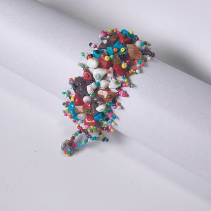 Handmade crushed stone beaded Bohemian hollowed-out rice bead crushed stone bracelet