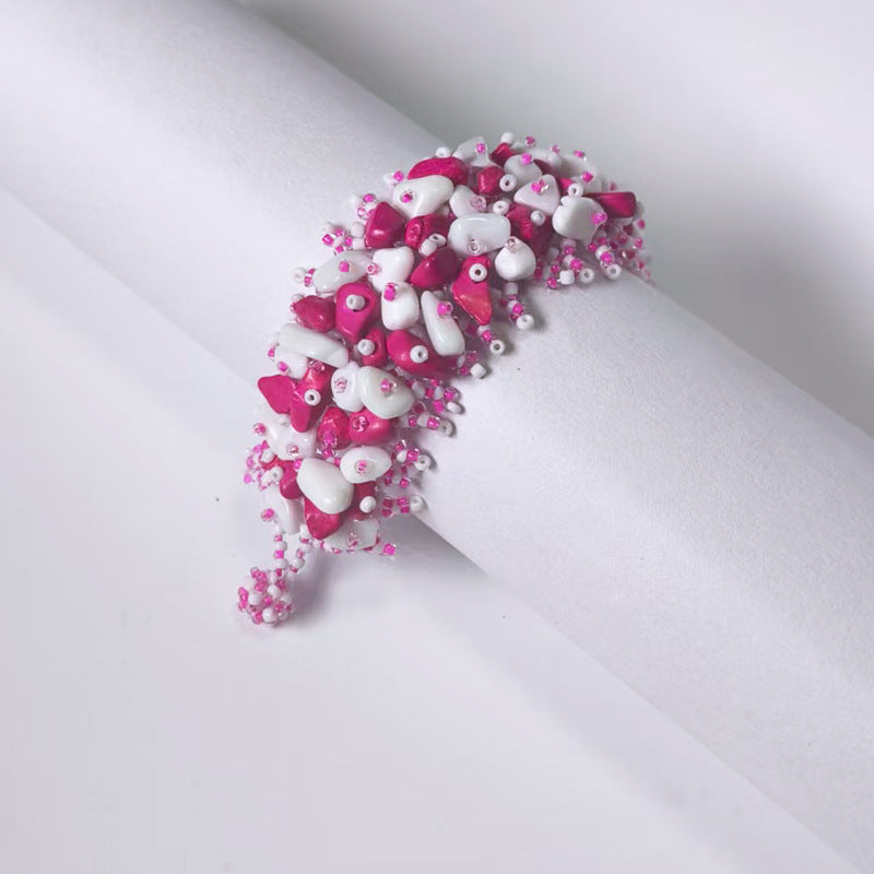 Handmade crushed stone beaded Bohemian hollowed-out rice bead crushed stone bracelet