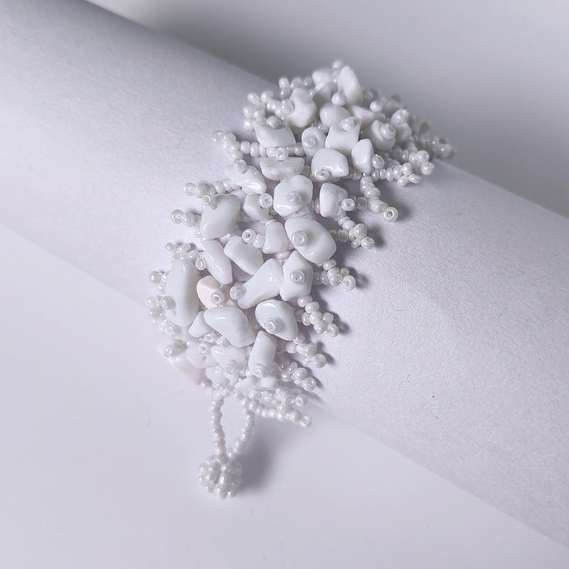 Handmade crushed stone beaded Bohemian hollowed-out rice bead crushed stone bracelet