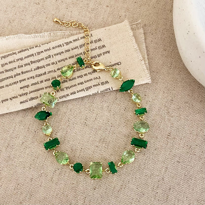 Clover micro-inlaid zircon hollowed-out bracelet