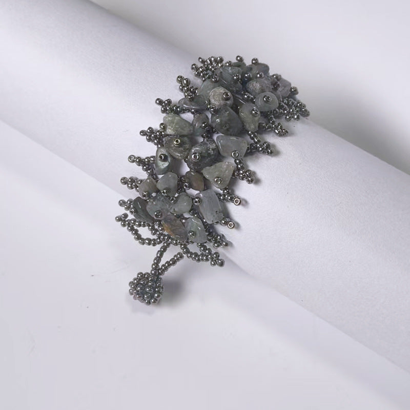 Handmade crushed stone beaded Bohemian hollowed-out rice bead crushed stone bracelet