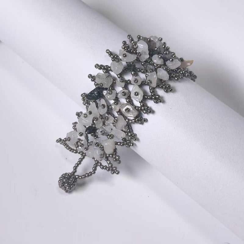 Handmade crushed stone beaded Bohemian hollowed-out rice bead crushed stone bracelet
