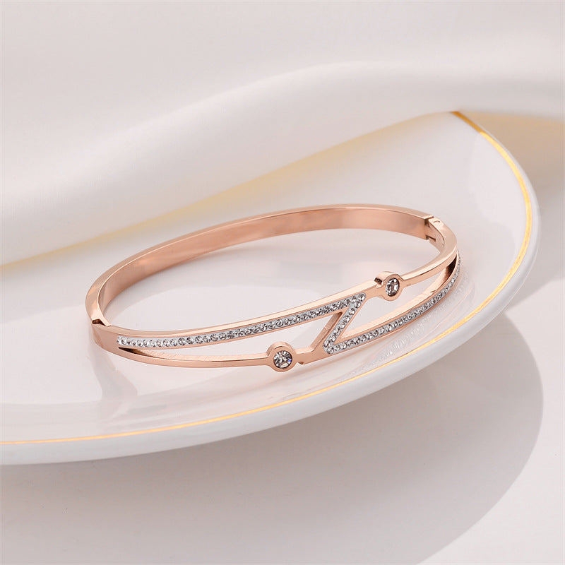 Titanium steel bracelet, a fashionable and simple bracelet for women
