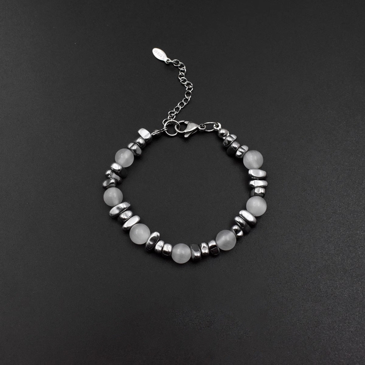 Silver beaded cat's eye stone spliced bracelet