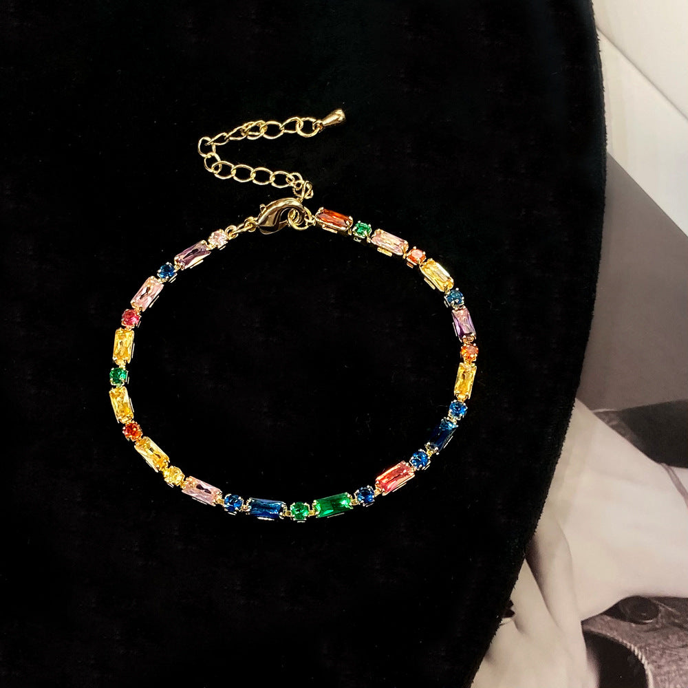 Clover micro-inlaid zircon hollowed-out bracelet