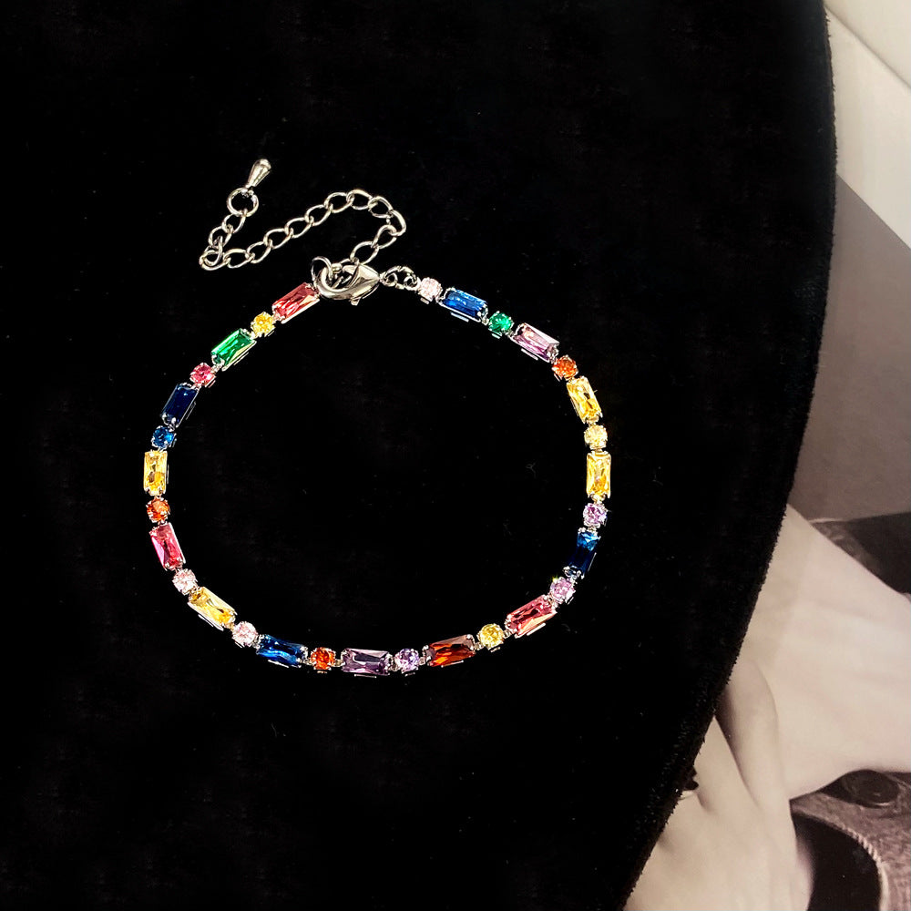 Clover micro-inlaid zircon hollowed-out bracelet