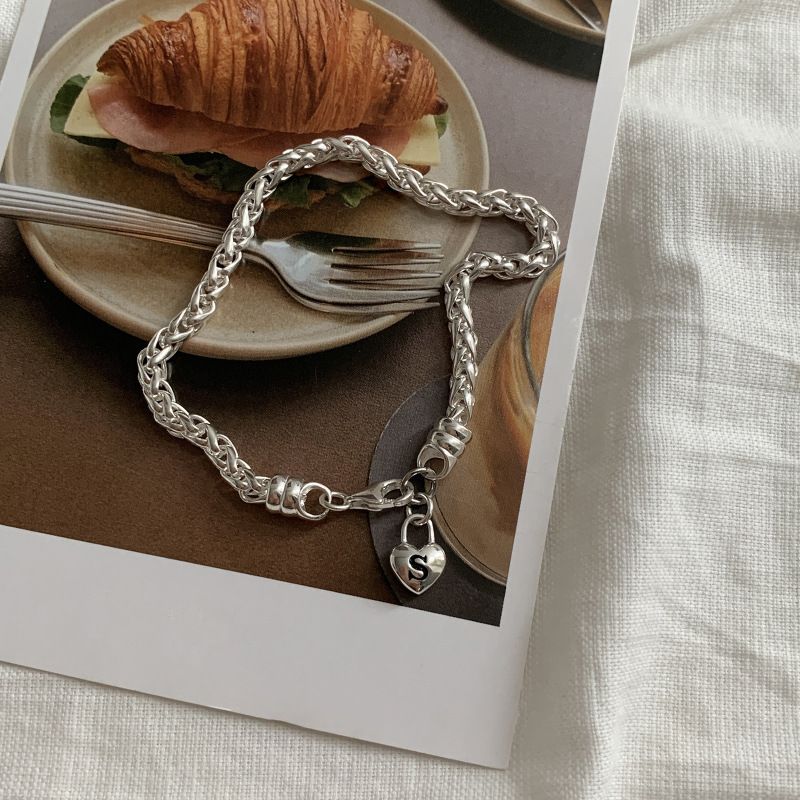 Irregular silver bean pearl ins bracelet