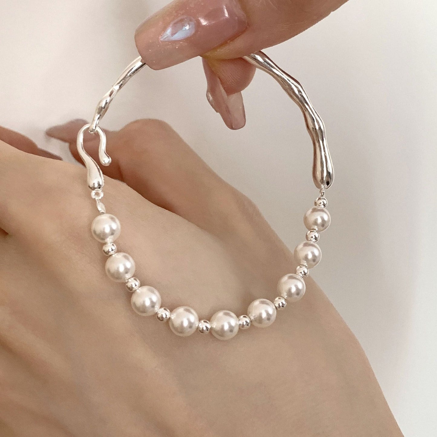 Irregular silver bean pearl ins bracelet
