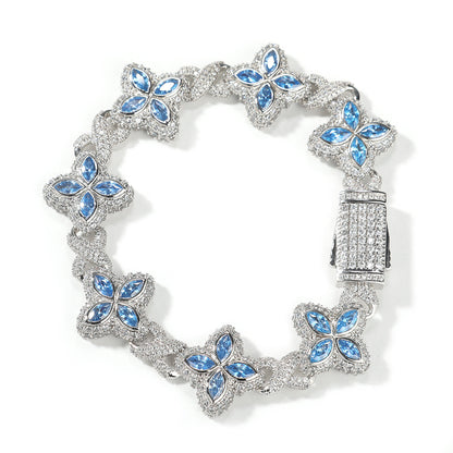 Four-leaf clover bracelet in zircon colors