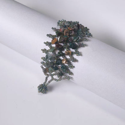 Handmade crushed stone beaded Bohemian hollowed-out rice bead crushed stone bracelet