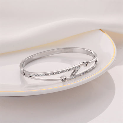 Titanium steel bracelet, a fashionable and simple bracelet for women